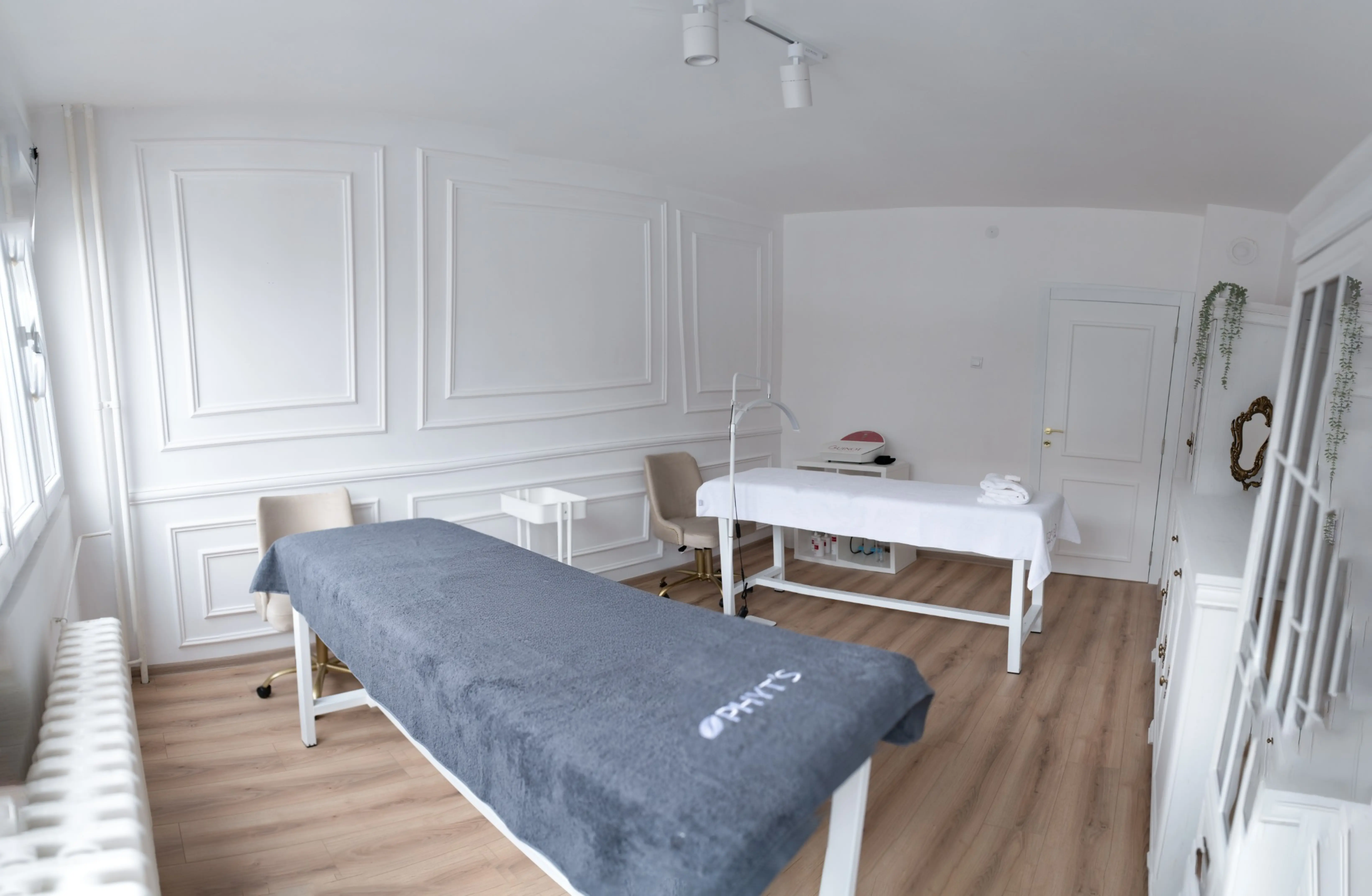 Lola Esthetic Ambient